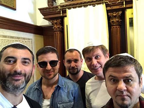 Актеры "Квартала 95" с женами и детьми побывали в Израиле